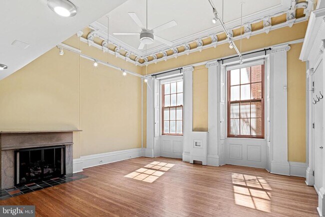 Photo - 1008 Spruce St Unidad 1018 - 1M