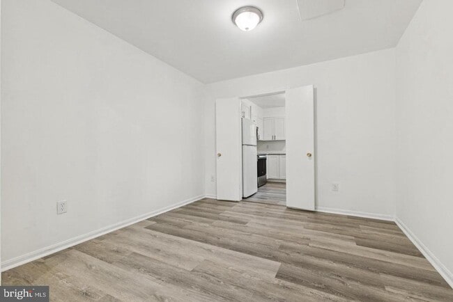 Photo - 10271 Braddock Rd