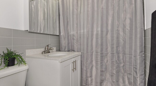 Photo - 214 St George St Unité 00307