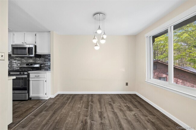 Photo - 104 Birchwood Rd