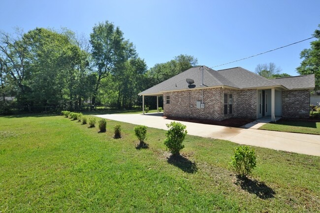 Photo - 4836 Rollins Rd