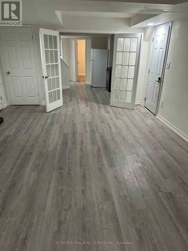 Photo - 155 Highland Crescent