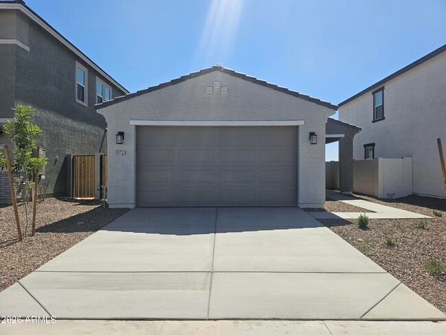 Building Photo - 33723 Blackwell Dr