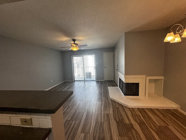 Photo - 18617 Egret Bay Blvd Unidad 504 Rental