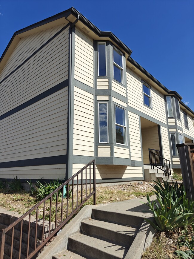 Photo - 3130 W 38th Ave Townhome