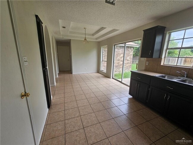 Photo - 12 Garnet Dr