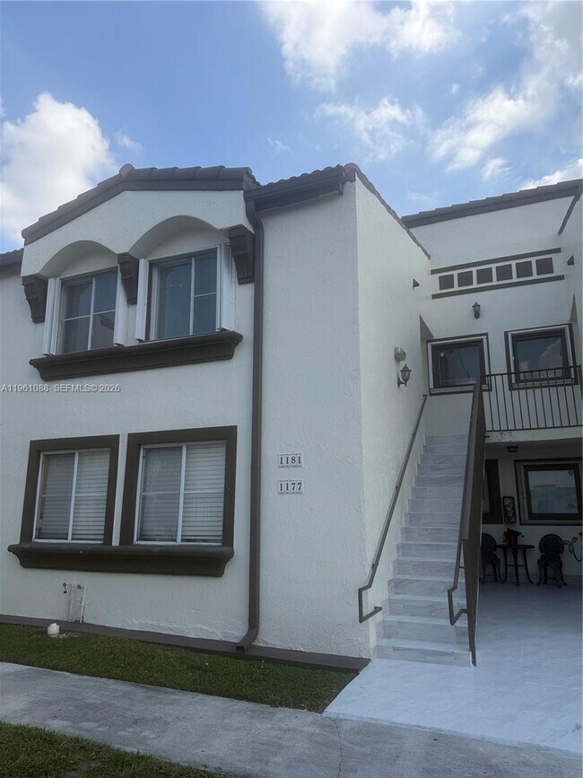 Building Photo - 1181 NW 125th Pl Unit 203