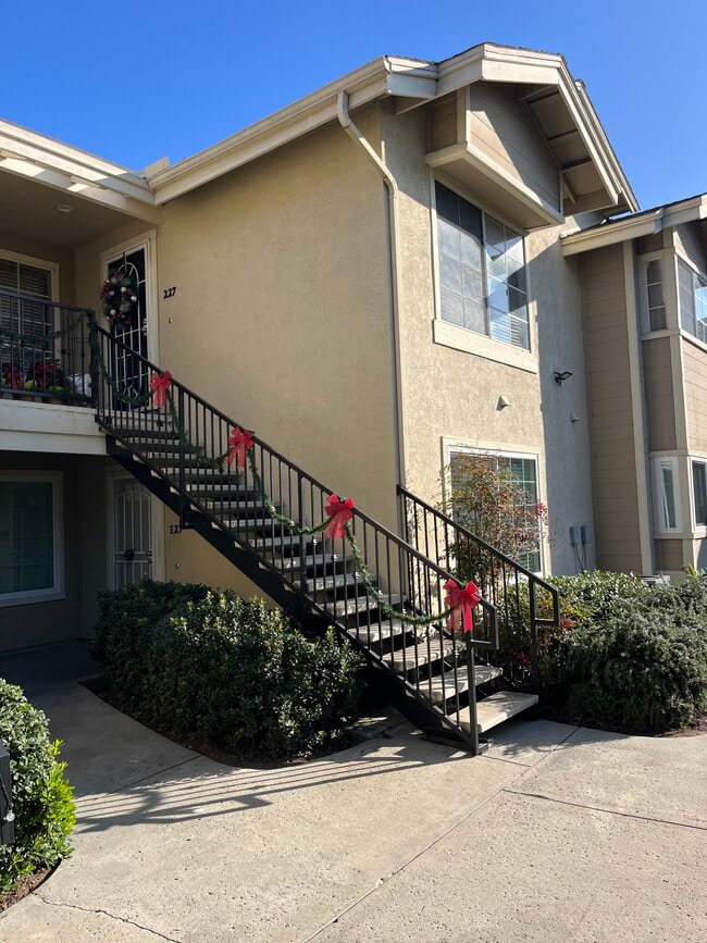 Photo - 3545 Grove St Unidad 127