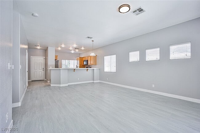 Photo - 705 Trixis Pl