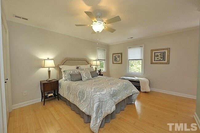 Photo - 227 Forbush Mountain Dr