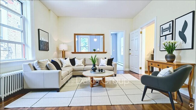 Building Photo - 12-15 31st Drive, 2 Rental