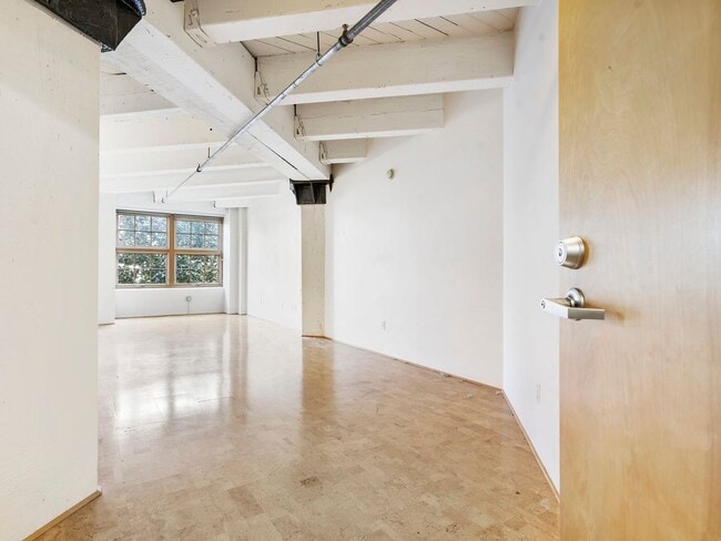 Photo - Marshall Wells - North facing Pearl District Loft w/parking/storage/ac Unit MW202
