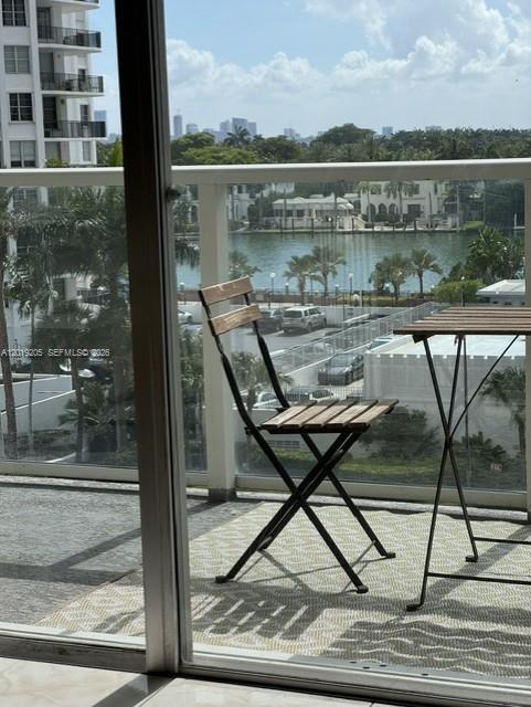 Photo - 5701 Collins Ave Unit 511