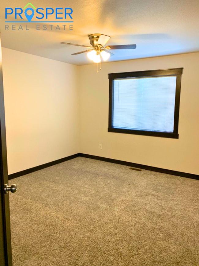 Photo - TH341X Unit TH343