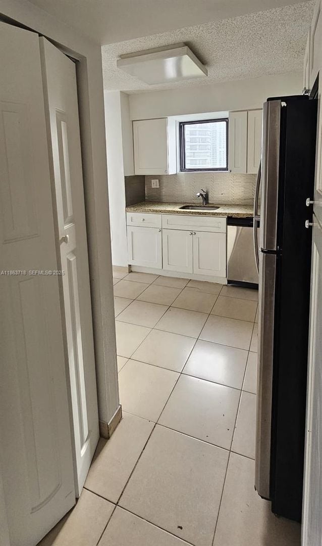 Photo - 3300 NE 192 St