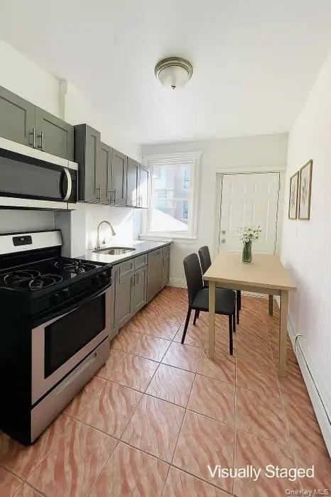 Photo - 88-08 88th St