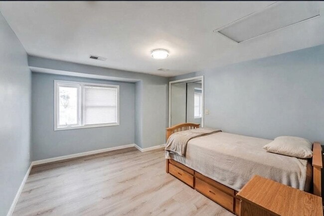 Photo - 327 Stover Ave