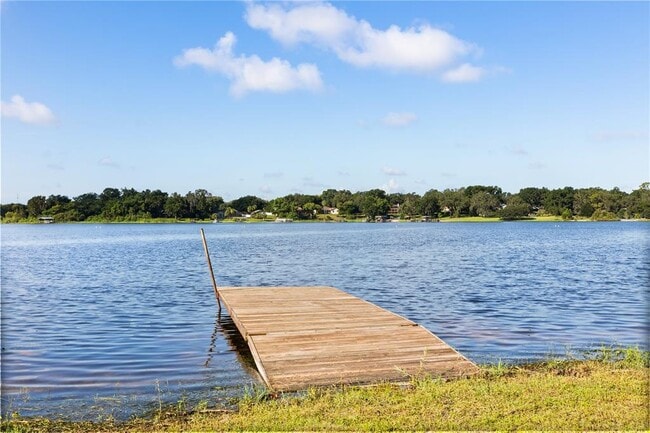 Photo - 286 Mileham Dr