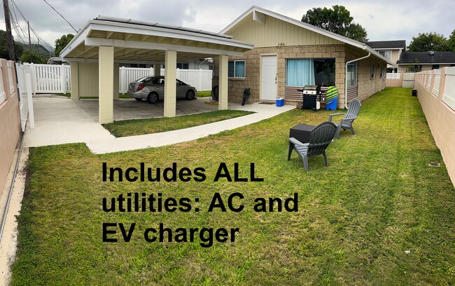 Building Photo - 610 Kuaaina Way Unit front duplex Rental