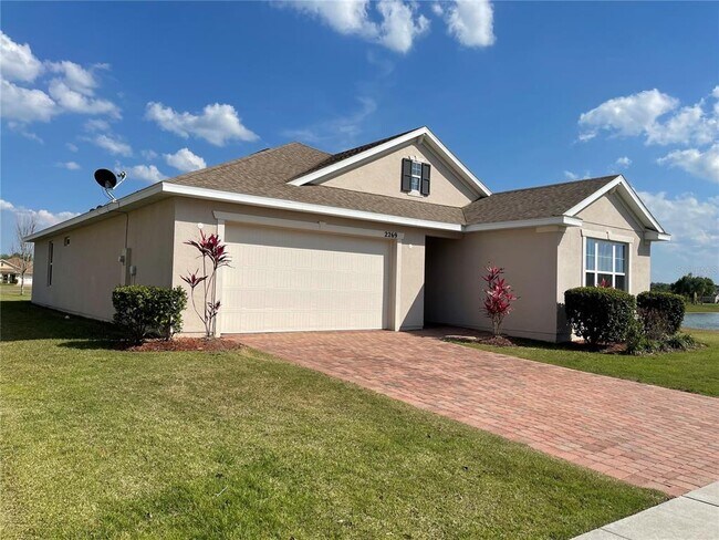 2269 Waukegan Dr