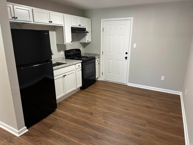 Photo - 6 Hiland Pl