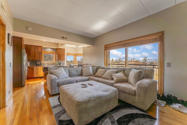 Photo - 2805 N 75th Ct