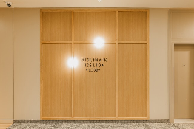 Photo - Monarc Collection