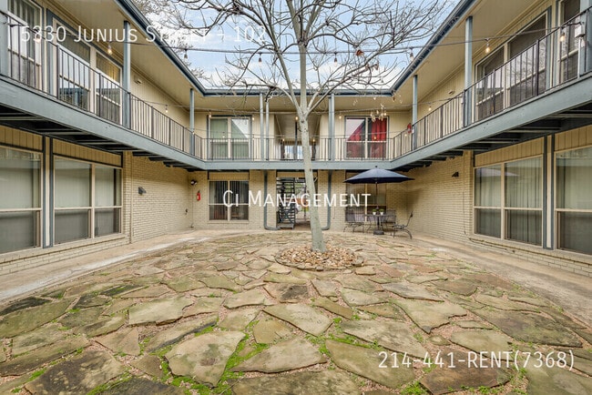 Photo - 5330 Junius St Unit 102