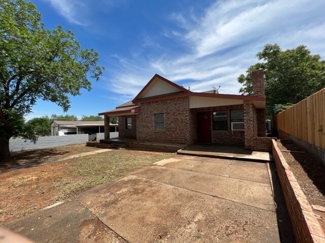 Photo - 612 Pecan St