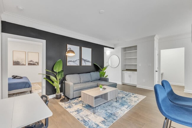 Building Photo - 1808 Brisbane Woods Way Rental