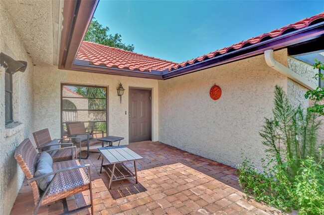 Photo - 5651 Golf Pointe Dr