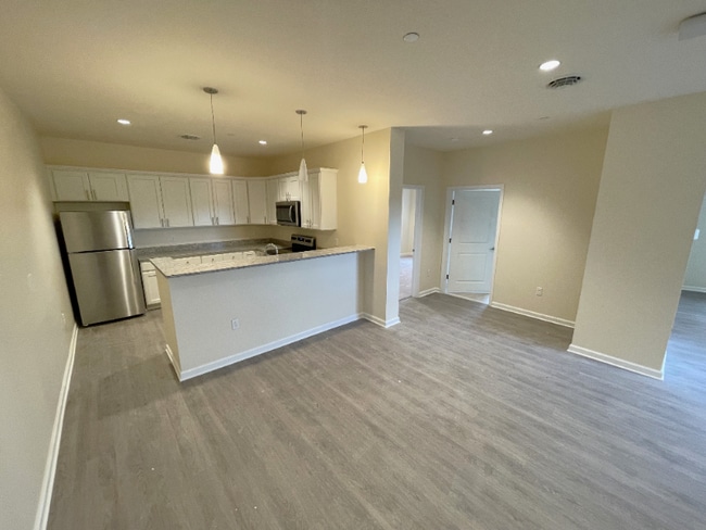 Building Photo - 192 Erie Blvd Rental