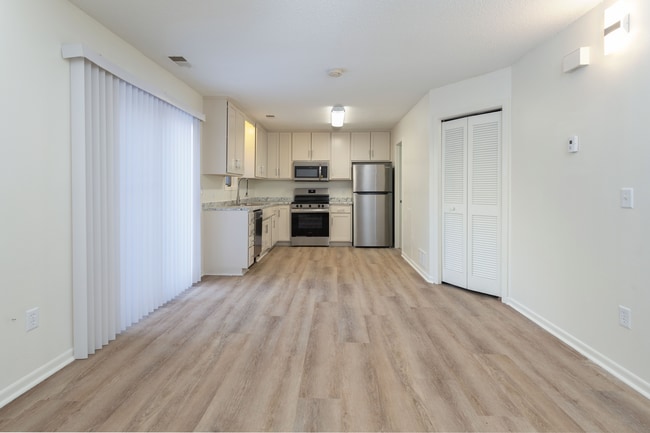 Cocina y salón de 2 dormitorios.jpg