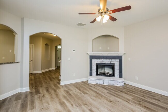 Photo - 1521 Lily Valley Dr