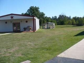 Photo - 527 E Front St