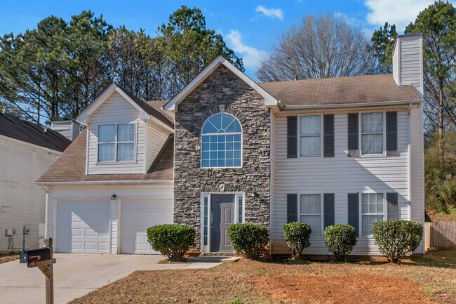 Photo - 2921 Russ Ln