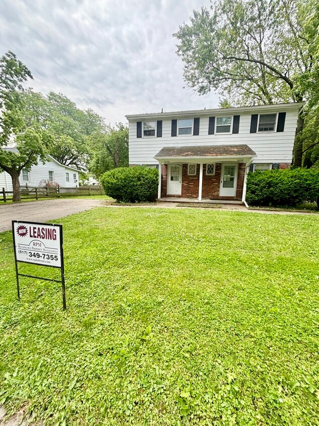 Photo - 1632 Greencrest Ave (East Lansing, MI)
