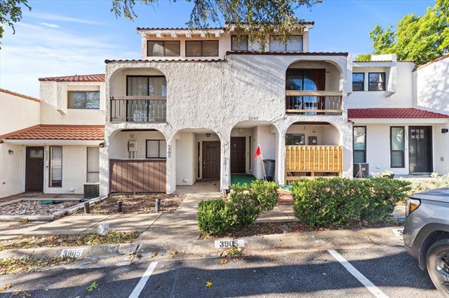 Building Photo - 3905 Village Dr