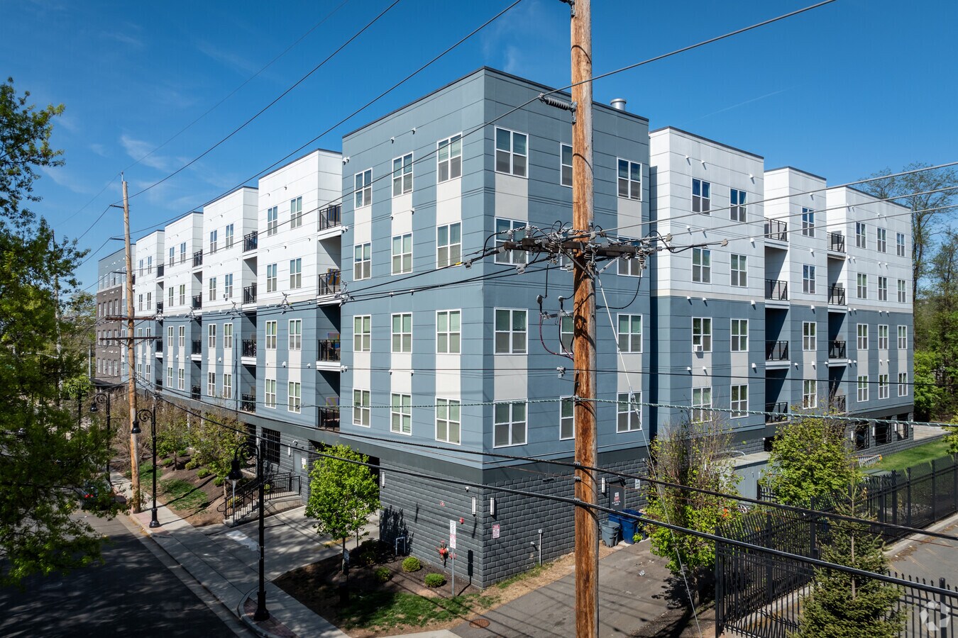 Photo - Grant Station