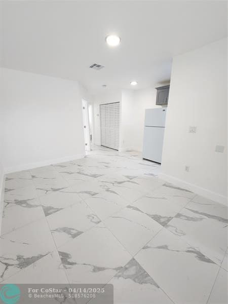 Photo - 2466 Lincoln St Unidad 2