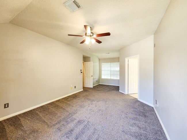 Building Photo - 2412 N Mission Cir