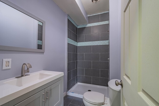 Photo - 426 Borland St