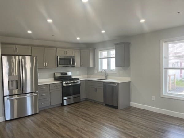 Photo - 129 Pleasant St Unit 2