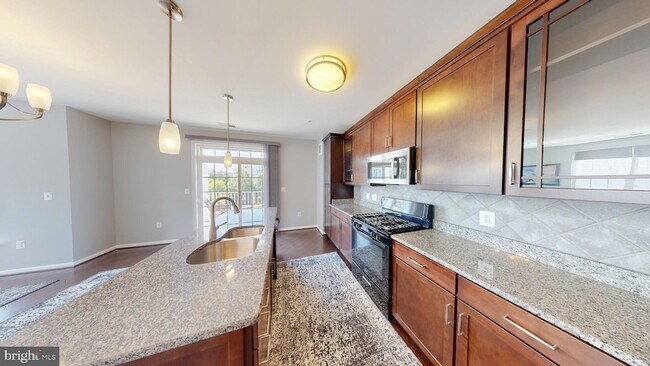 Photo - 3911 Doc Berlin Dr Unit 37