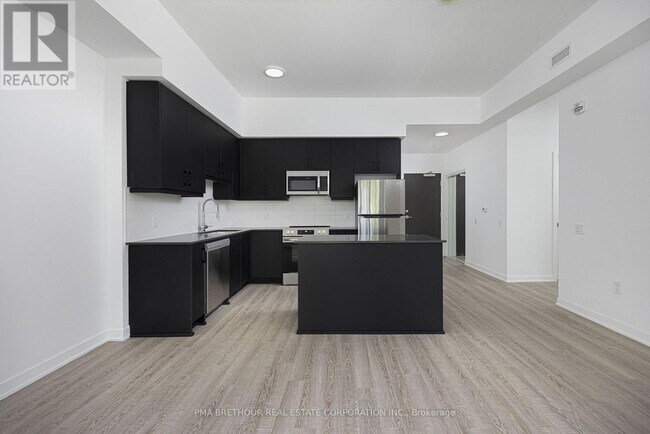 Photo - 385 Arctic Red Dr Unit 104