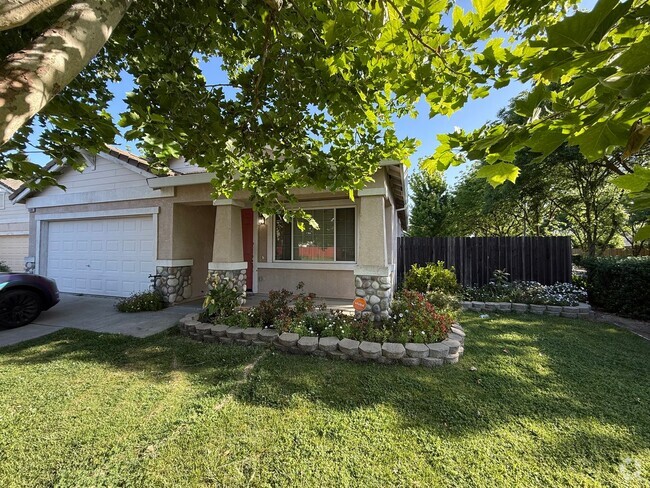 Building Photo - 1600 LemonTree Rd Rental