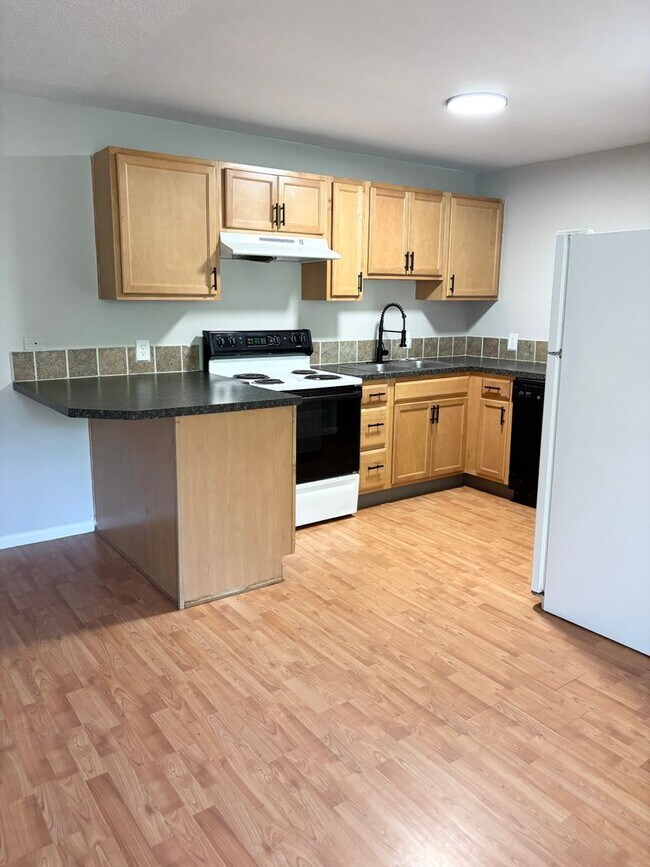 Photo - 316 E Brookside St Apartment