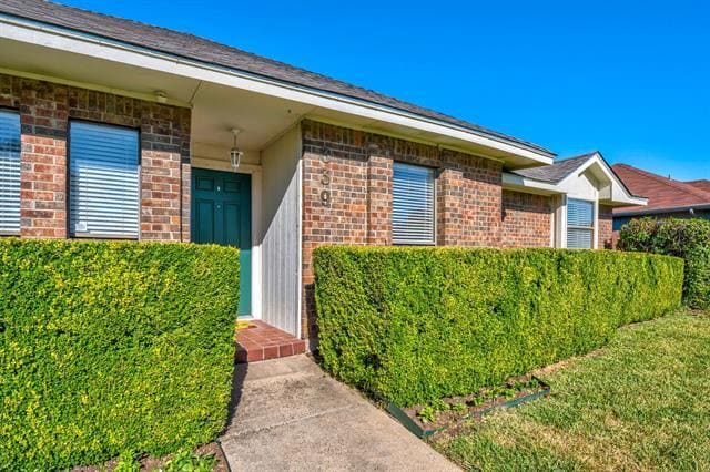 Photo - 339 Aspenway Dr