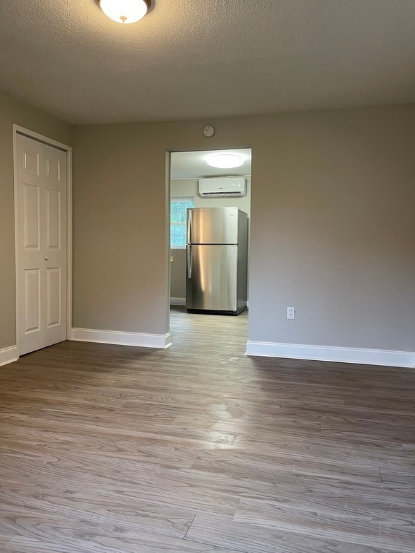 Photo - 1719 Airline Dr