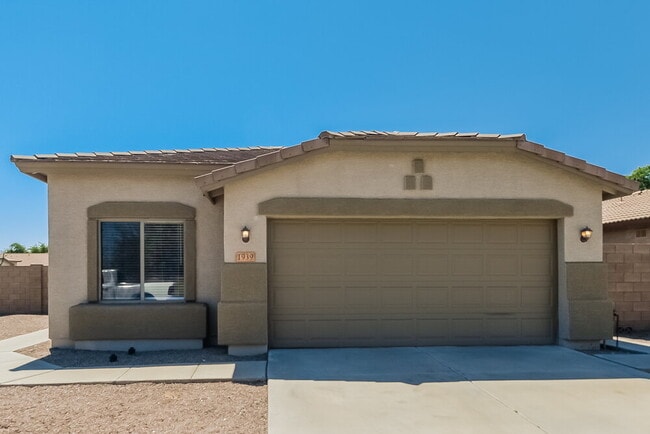 Photo - 1939 W Hayden Peak Dr House